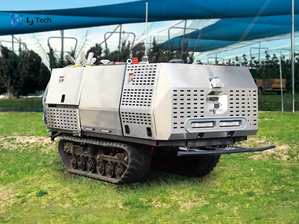 LJ Tech S1000 Orchard Autonomous Sprayer - view 2